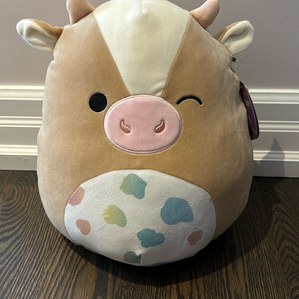 12” Griella the cow Squishmallow 🐮